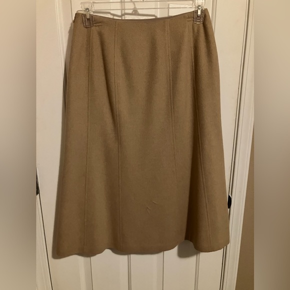 Talbot’s Camel Hair Skirt - Picture 2 of 4